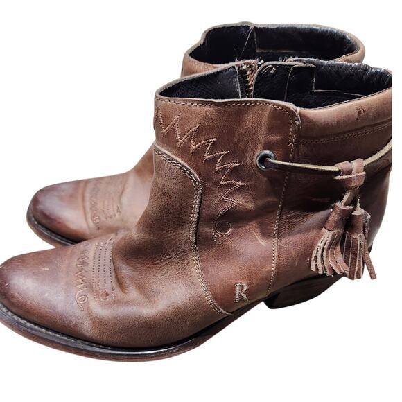 Justin REBA western cowboy boots size 6.5 low ankle booties‎ brown leather - Picture 1 of 10